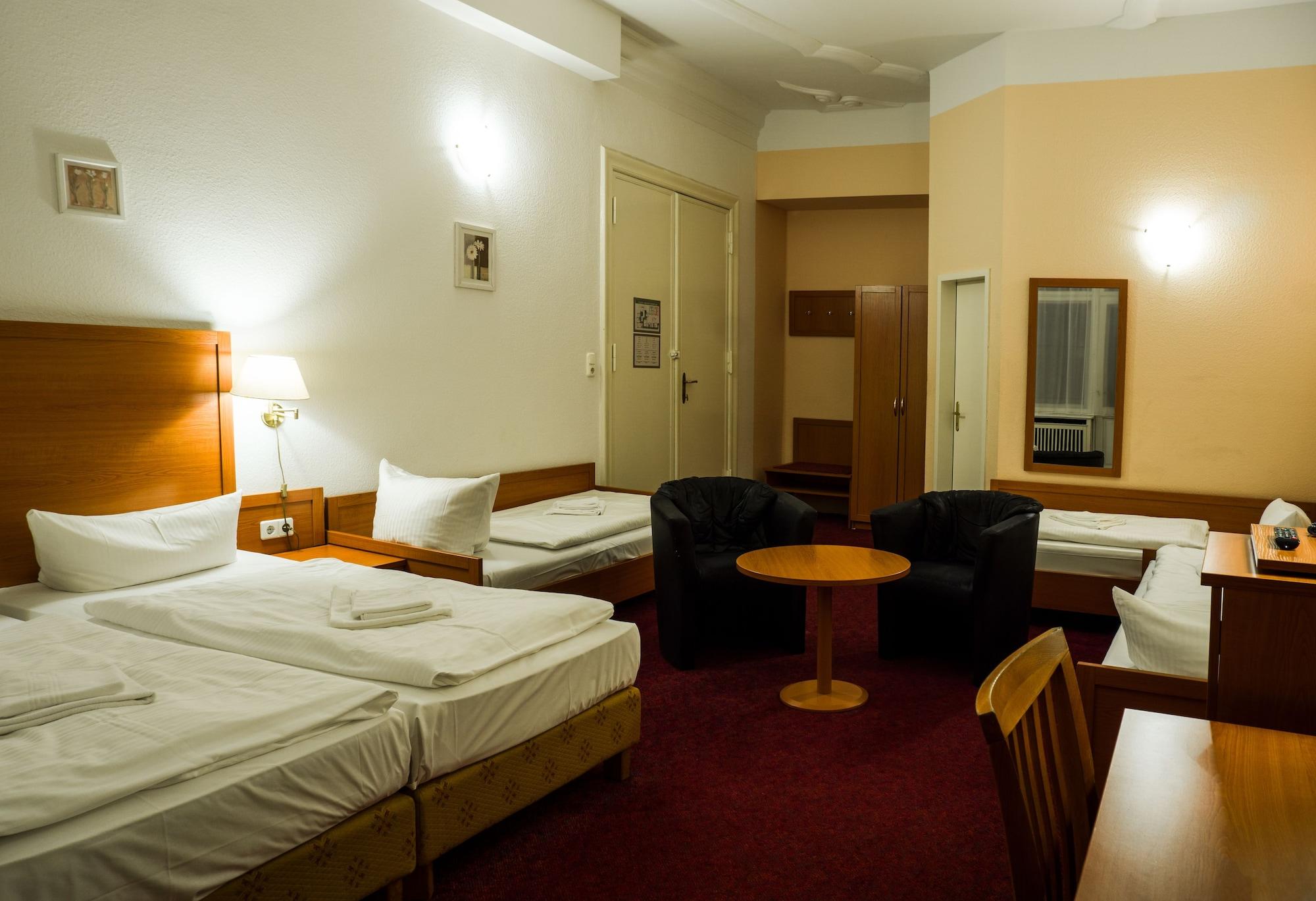 Hotel Aster An Der Messe Βερολίνο Εξωτερικό φωτογραφία